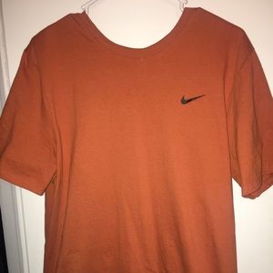 NIKE TEE